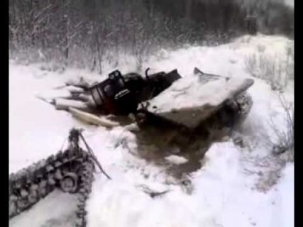 Тракторист, который знает короткую дорогу в Магадане &laquo; автомагадан