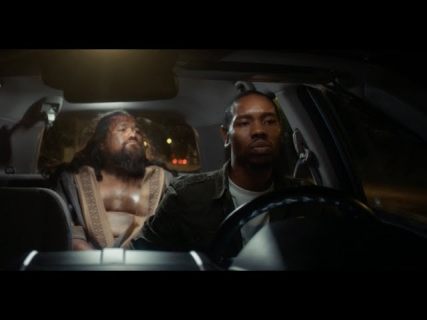 Клип о суровых реалиях американских таксистов в Магадане « автомагадан